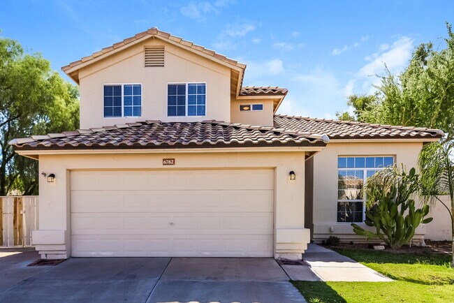 6782 W Tina Ln