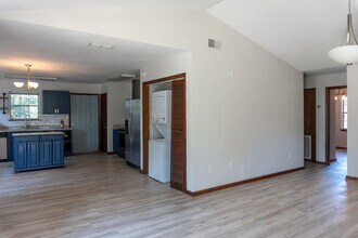 1521 Cinnamon Bear Cir in Tallahassee, FL - Building Photo - Building Photo