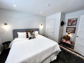 300 w neil Armstrong pl, Unit FOUR in Tishomingo, OK - Foto de edificio - Building Photo