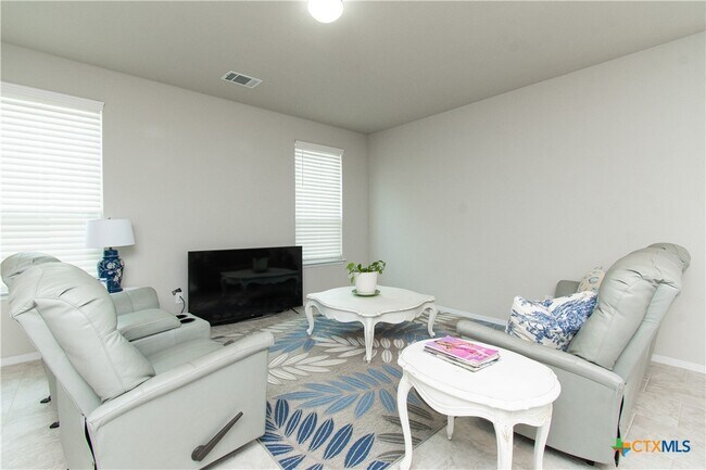 220 Blue Agate Ct in Jarrell, TX - Building Photo - Building Photo