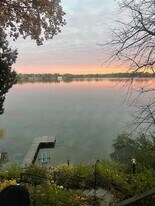 37842 Atkins Knoll Rd in Oconomowoc, WI - Building Photo