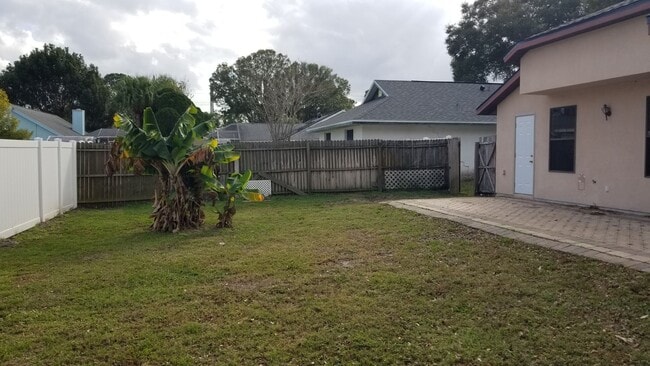 4663 S Moon Trail in Port Orange, FL - Building Photo - Building Photo