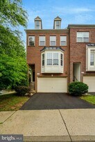 4511 Billingham St in Fairfax, VA - Building Photo