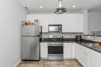5932.5 N Paulina St in Chicago, IL - Building Photo - Building Photo