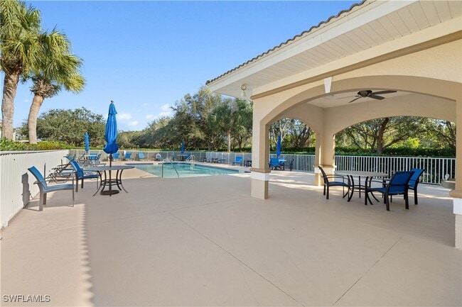 9450 Highland Woods Blvd