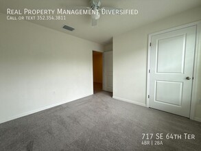 717 SE 64th Terrace in Ocala, FL - Building Photo - Building Photo