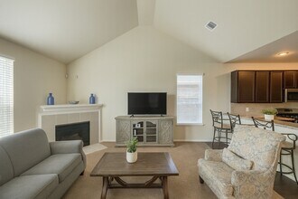 11330 Rossum Creek Dr in Humble, TX - Building Photo - Building Photo