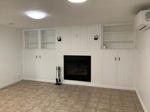 1722 Oak Dr in Topanga, CA - Building Photo - Building Photo