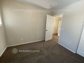 8231 W Carol Ave in Peoria, AZ - Building Photo - Building Photo