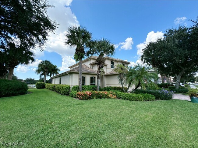 26532 Lucky Stone Rd in Bonita Springs, FL - Building Photo - Building Photo