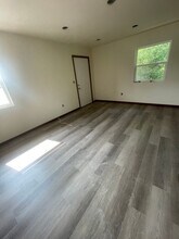 806 8th Ave NW in Mandan, ND - Building Photo - Building Photo