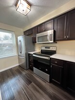 378 Scott Ln in Venetia, PA - Building Photo