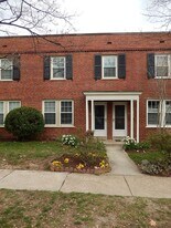 2601 16th St S in Arlington, VA - Building Photo