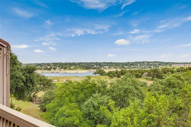 property at 169 Comanche Dr