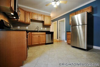 40 Turner St, Unit 2 in Boston, MA - Building Photo - Building Photo