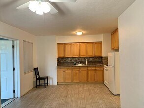 2400 NE 4th St in Pompano Beach, FL - Building Photo - Building Photo