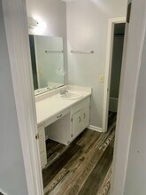 209 E Manor Dr in Columbus, MS - Building Photo - Building Photo