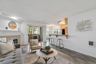 1202 Donax Ave in Imperial Beach, CA - Building Photo - Building Photo