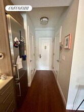 210 W 70th St in New York, NY - Building Photo - Building Photo