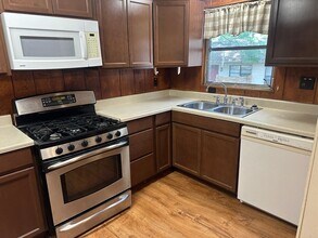 716 Marietta St in Leesburg, FL - Building Photo - Building Photo