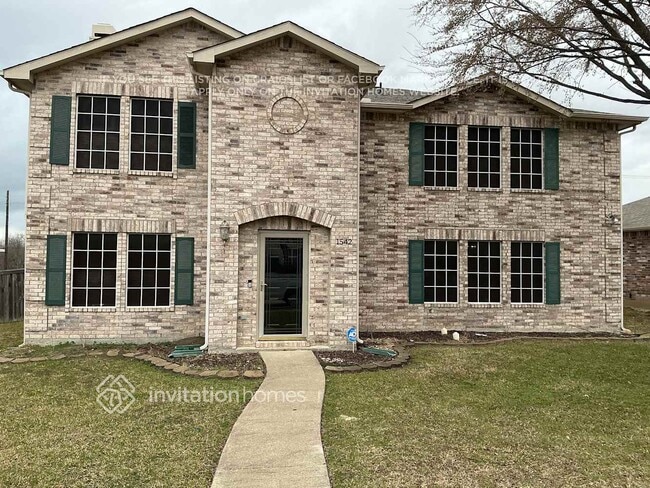 property at 1542 Melrose Ln