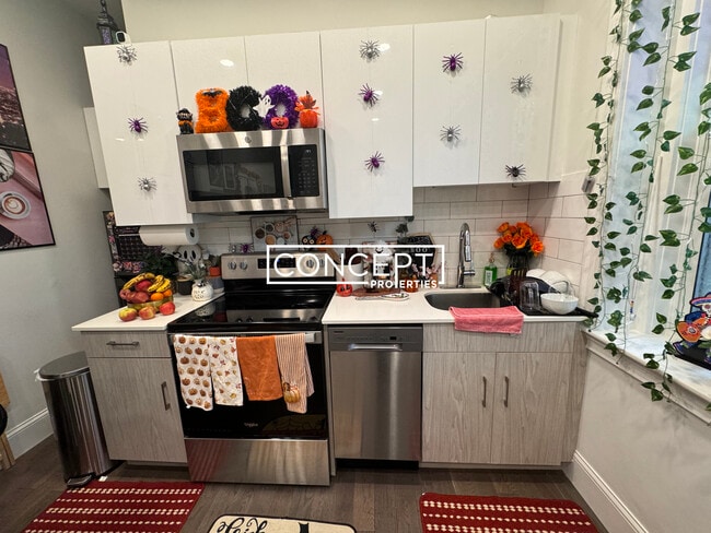 124 Peterborough St, Unit 3CP in Boston, MA - Building Photo - Building Photo