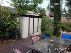 4226 Y St in Sacramento, CA - Building Photo - Building Photo