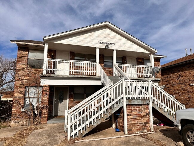 109 SE 42nd St in Oklahoma City, OK - Building Photo - Building Photo