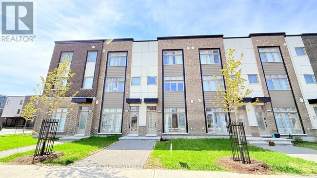 property at 1418 Hemlock Rd