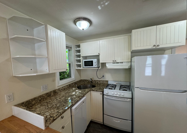 property at 10 Cheever Ct