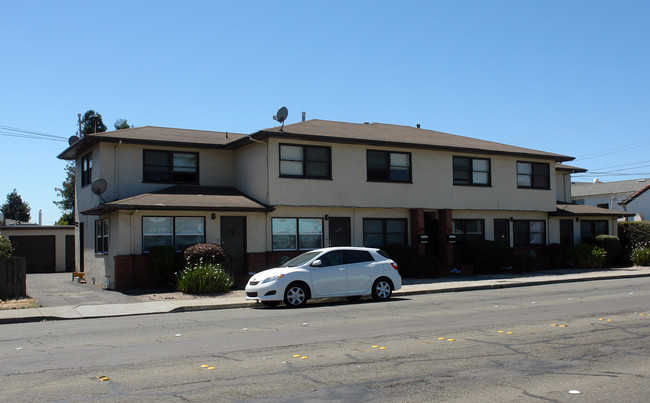 3310-3320 Barrett Ave in Richmond, CA - Foto de edificio - Building Photo
