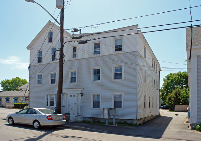 5-7 Mill St in Brunswick, ME - Foto de edificio - Building Photo