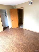 5 Sarpy Rd in Belleville, IL - Building Photo - Building Photo