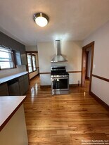 75 Walk Hill St, Unit 001 in Boston, MA - Building Photo
