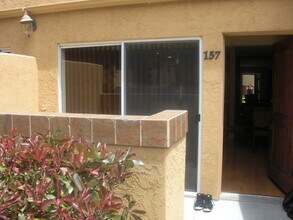 3939 Nobel Dr in San Diego, CA - Building Photo - Building Photo