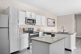 Providence Trail in Mount Juliet, TN - Building Photo