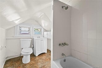 315 S 4th Ave in Mount Vernon, NY - Building Photo - Building Photo