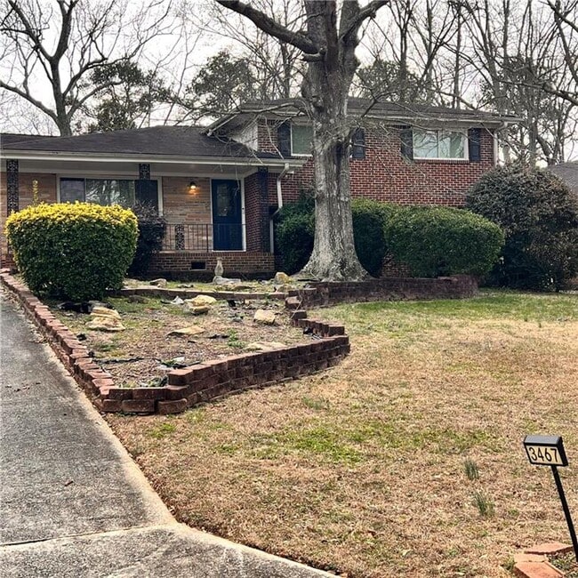 3467 Pheasant Ct in Decatur, GA - Building Photo - Building Photo