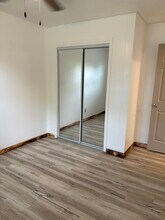 5204 S College Dr, Unit 1 in Bloomington, IN - Building Photo - Building Photo