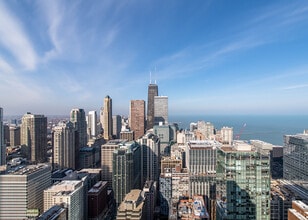 220 E Illinois St in Chicago, IL - Building Photo - Building Photo