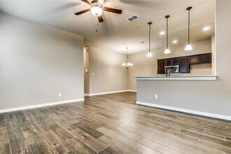 9709 Grosbeak Ln in The Woodlands, TX - Building Photo - Building Photo