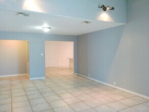 2701 Nemec St in Corpus Christi, TX - Building Photo - Building Photo