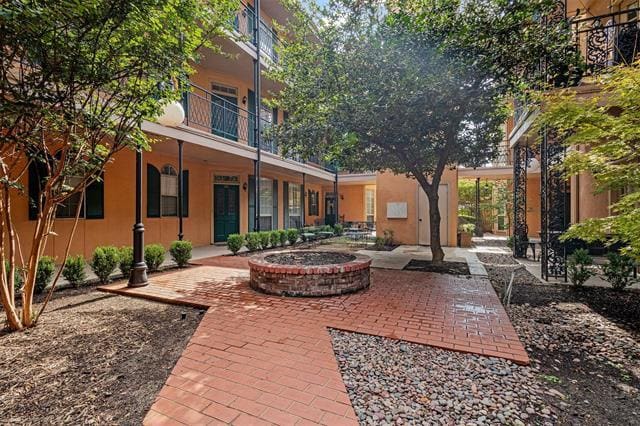 property at 6318 Richmond Ave