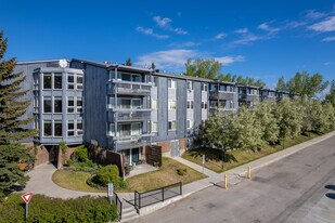 816 89th Ave SW in Calgary, AB - Building Photo