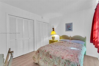 215 SE 3rd Ave, Unit 407B in Hallandale Beach, FL - Building Photo - Building Photo