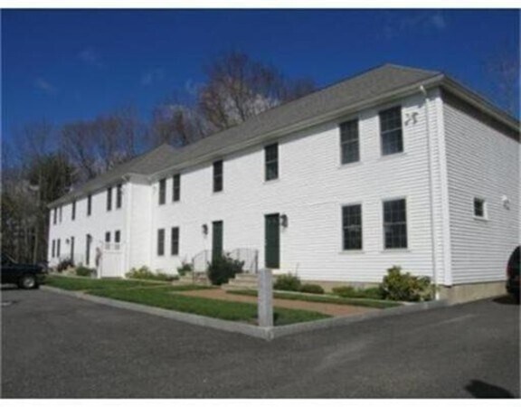 1 Leon Dr in Spencer, MA - Building Photo - Building Photo