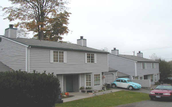 7802-7804 46th Ave NW in Gig Harbor, WA - Building Photo