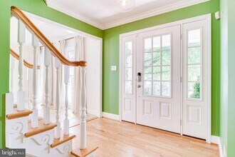 6122 Bayliss Pl in Alexandria, VA - Building Photo - Building Photo