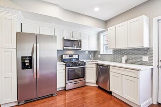 236 S Wolfe St in Baltimore, MD - Foto de edificio - Building Photo