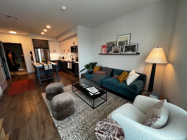 20 Rugg Rd, Unit 2